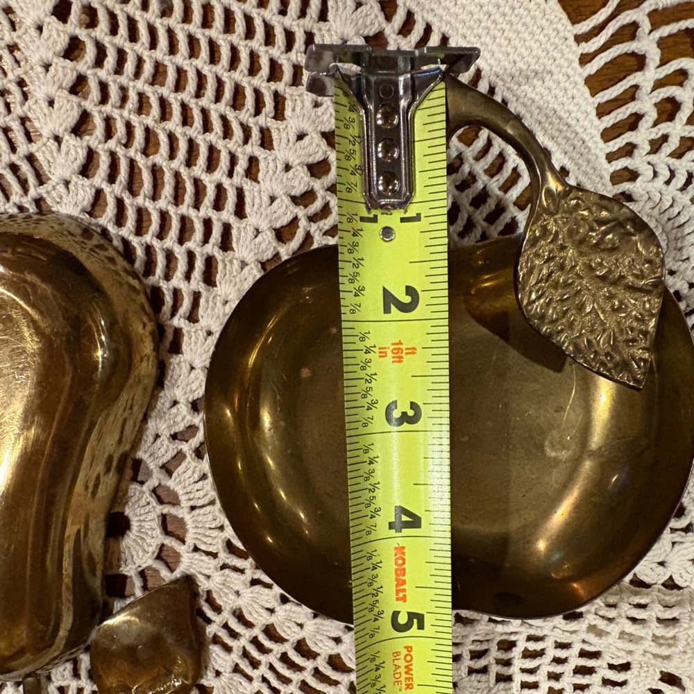 Vintage Brass Apple and Pear Trinket Dishes - Picture 6 of 9